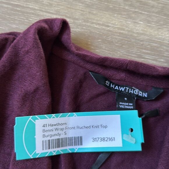 41 HAWTHORN Benni Wrap Front Ruched Knit Top Burgundy Small Stitch Fix Nwt - Picture 3 of 3